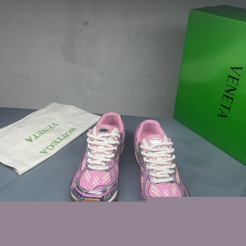 bo*te*ga Ve*ne*ta sneakers